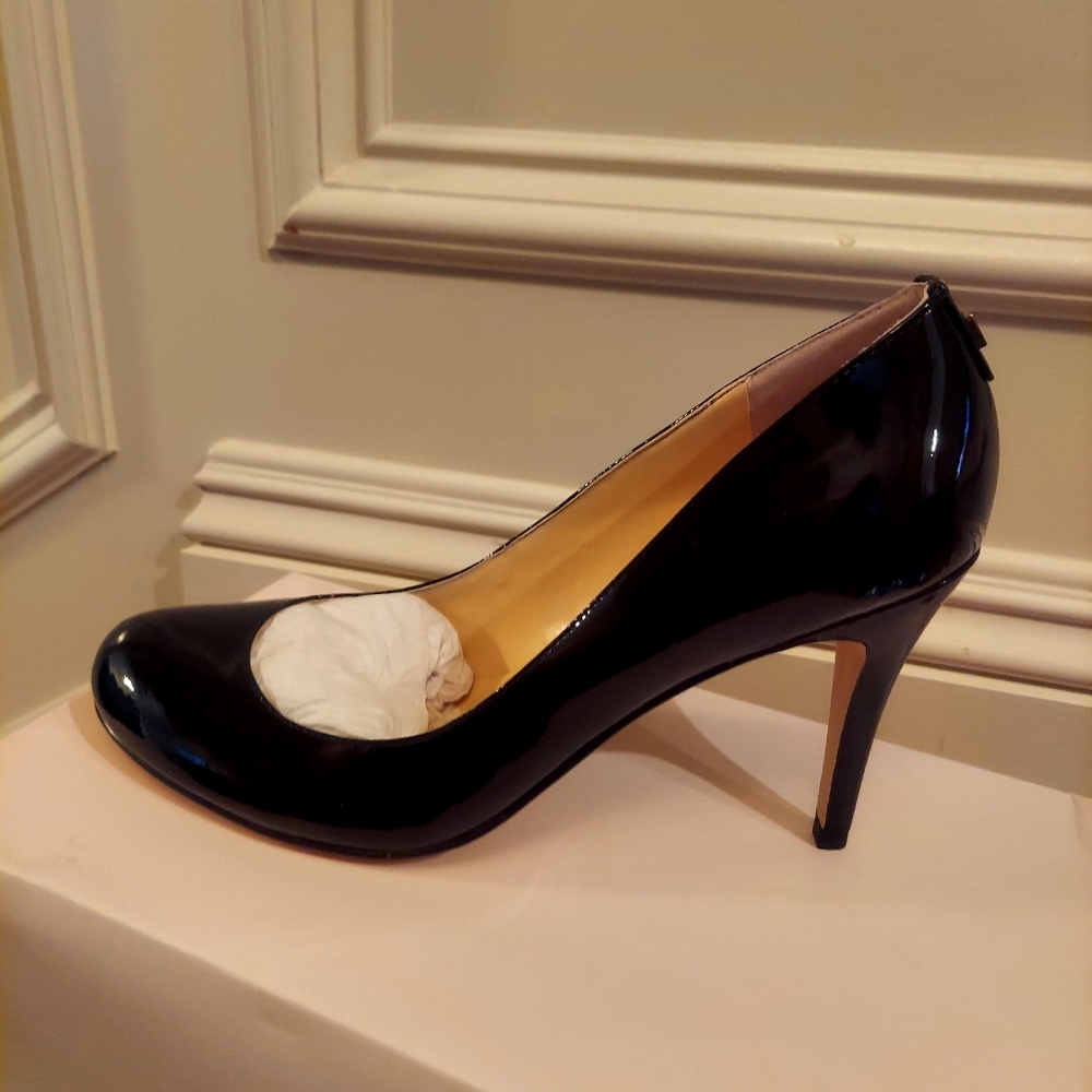 High heels. - Picture 5 of 6